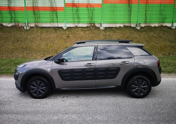 Citroen C4 Cactus cena 33900 przebieg: 194000, rok produkcji 2015 z Słomniki małe 211